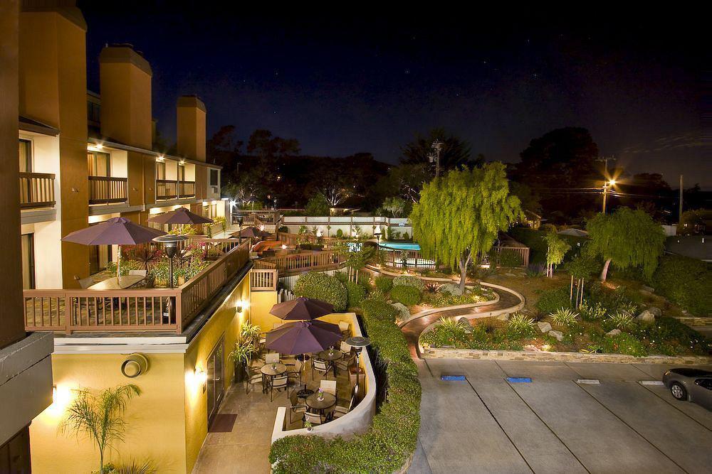 Mariposa Inn And Suites Monterey Exterior photo